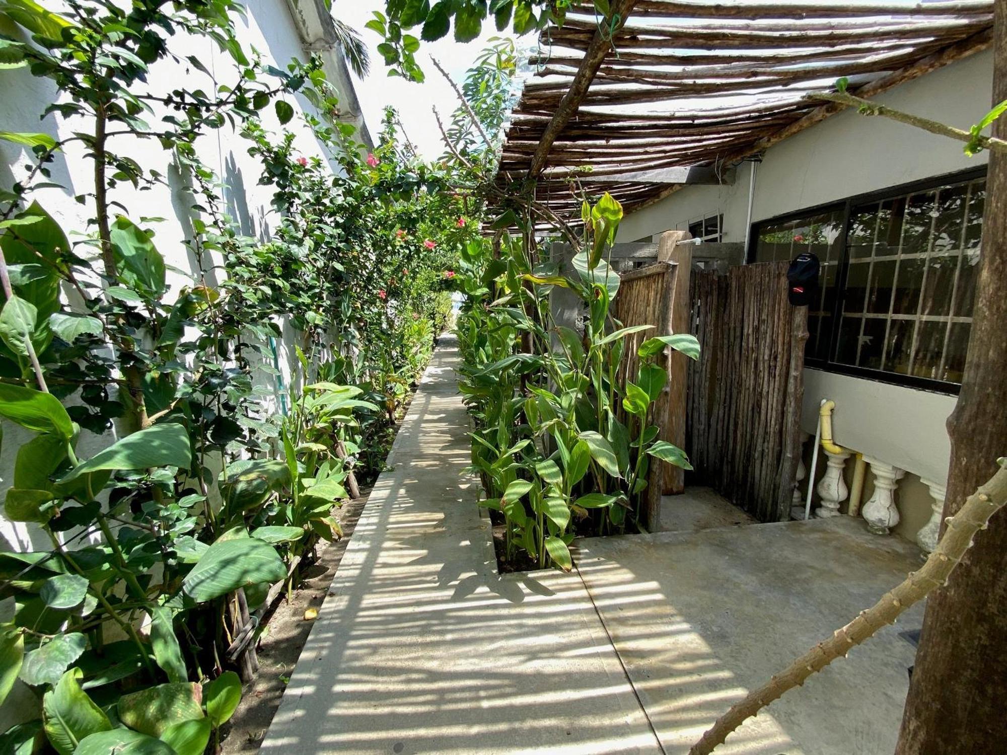 Casa De Playa Manecal Holiday home